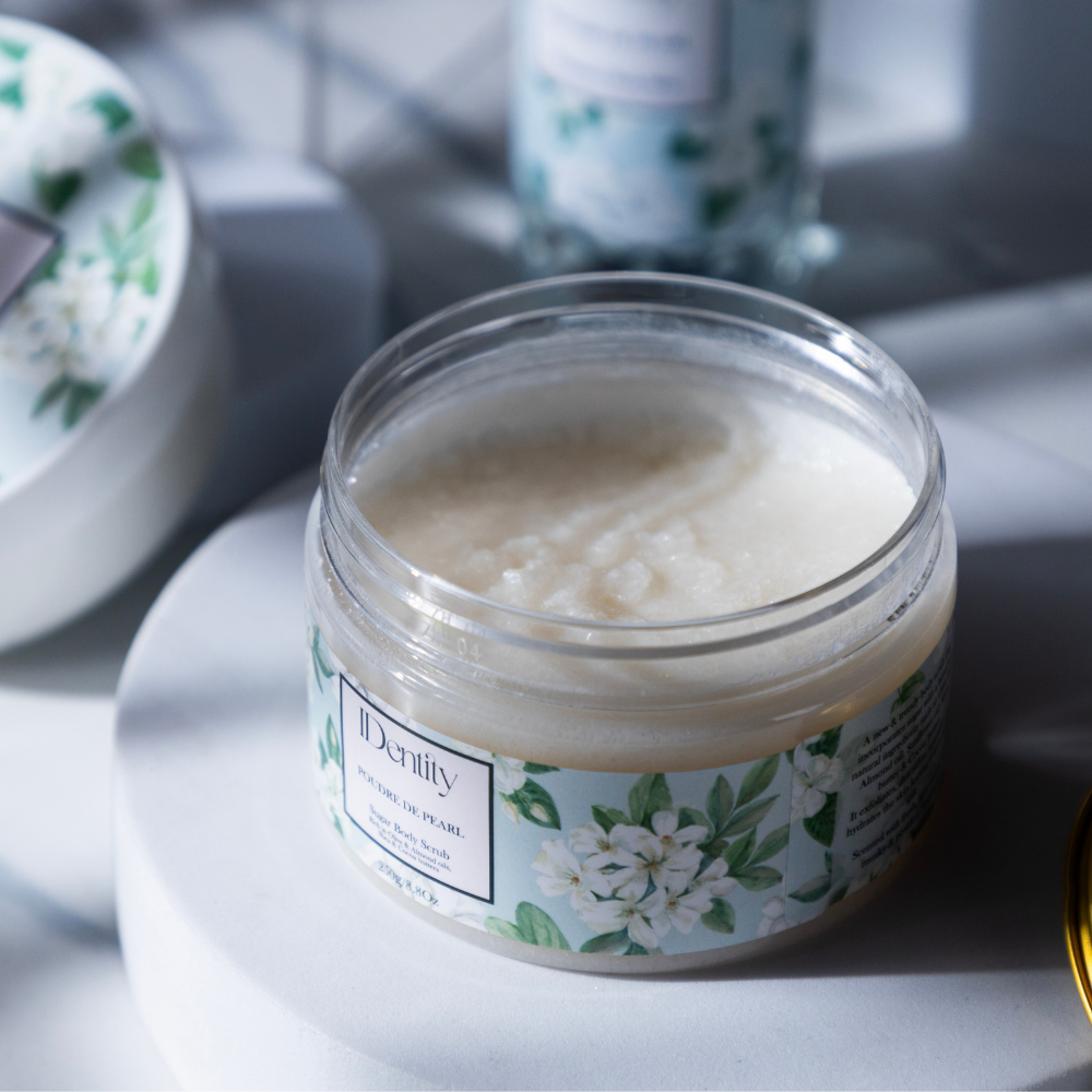 Identity Poudre De Perle Body Scrub 250g