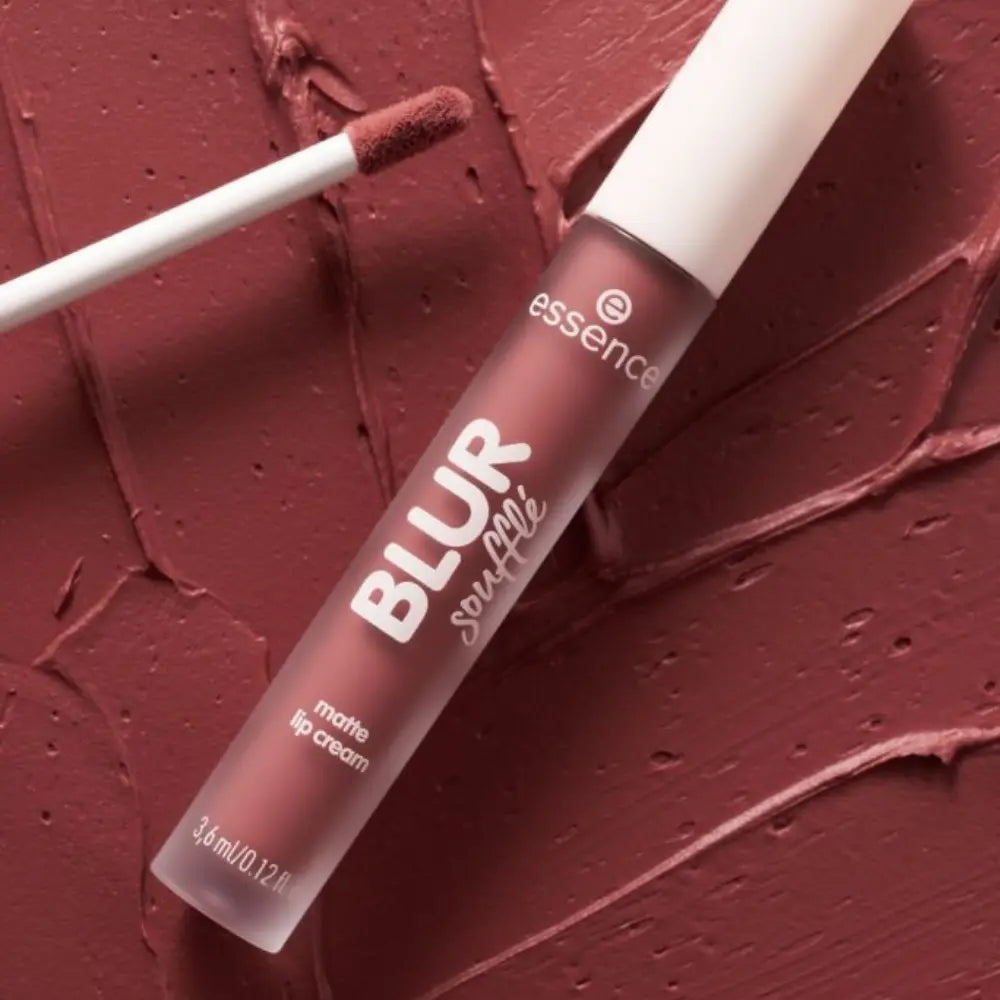 Essence Blur soufflé Matte Lip Cream 03 Hot Offline